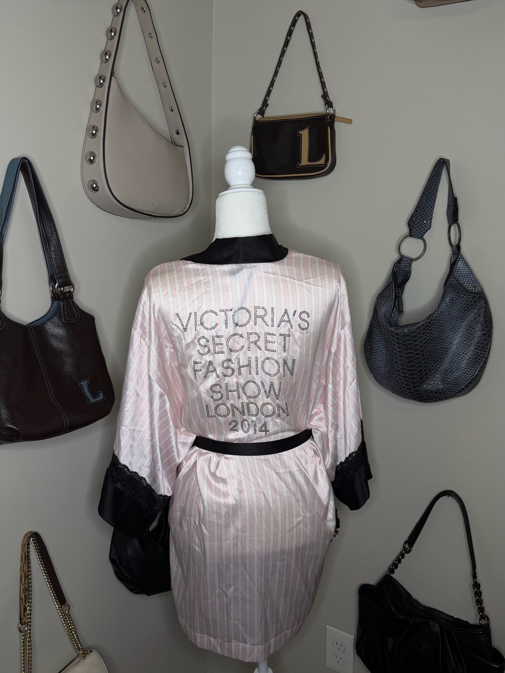 Victoria's Secret 2014 Fashion Show London - Pink/Black Striped Robe - One Size
